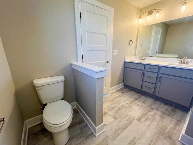 403 E Park Place, Andover, KS 67002