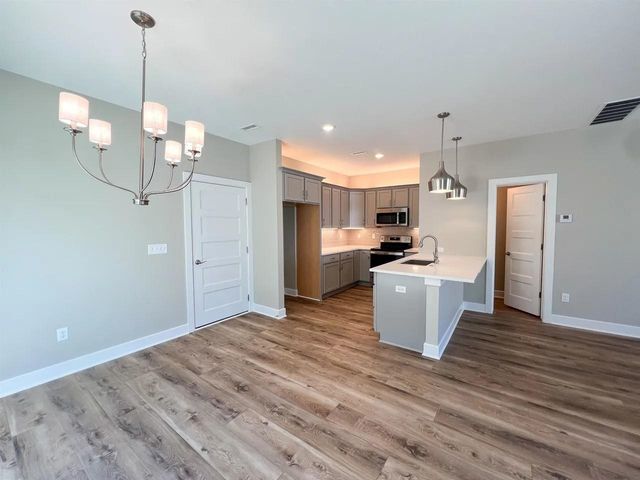 403 E Park Place, Andover, KS 67002