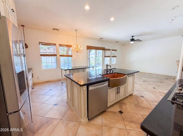 20620 W WALTON Drive, Buckeye, AZ 85396