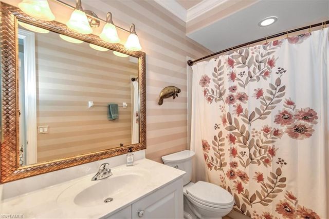 8375 Whisper Trace LN 203, Naples, FL 34114