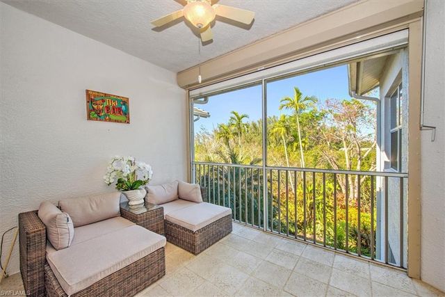 8375 Whisper Trace LN 203, Naples, FL 34114