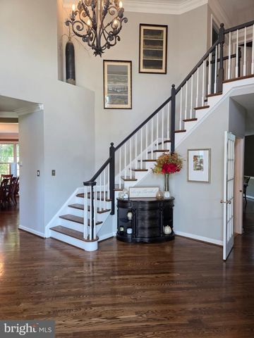 553 ELLINGTON CT, Ambler, PA 19002