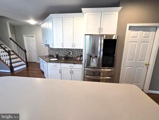553 ELLINGTON CT, Ambler, PA 19002