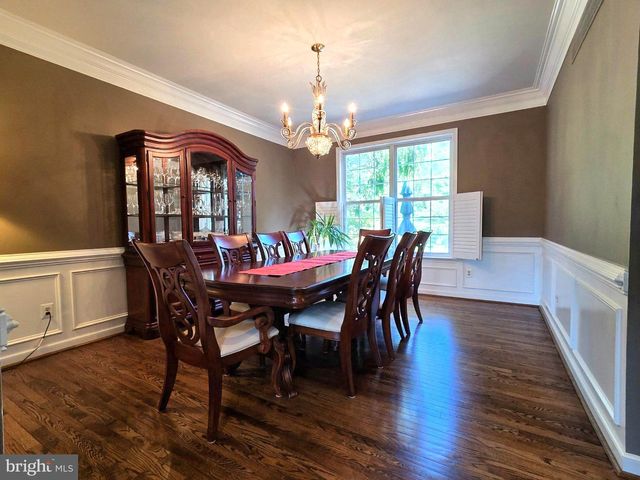 553 ELLINGTON CT, Ambler, PA 19002