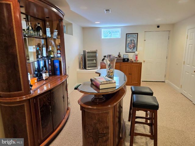 553 ELLINGTON CT, Ambler, PA 19002