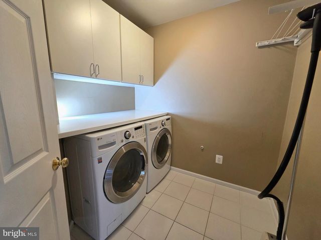 553 ELLINGTON CT, Ambler, PA 19002