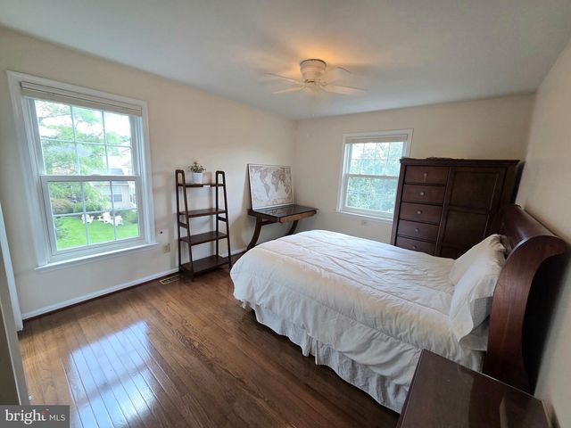 553 ELLINGTON CT, Ambler, PA 19002