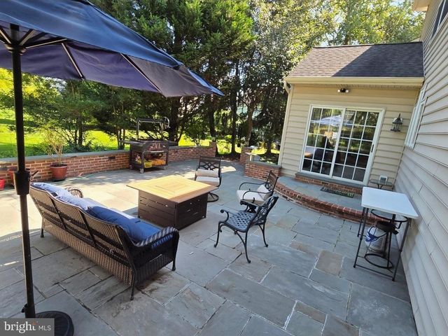553 ELLINGTON CT, Ambler, PA 19002