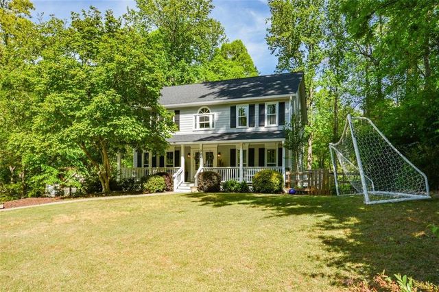 304 Cacique Court, Woodstock, GA 30188