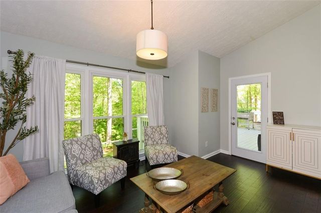 304 Cacique Court, Woodstock, GA 30188