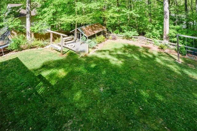 304 Cacique Court, Woodstock, GA 30188