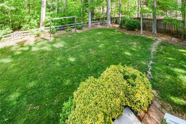 304 Cacique Court, Woodstock, GA 30188