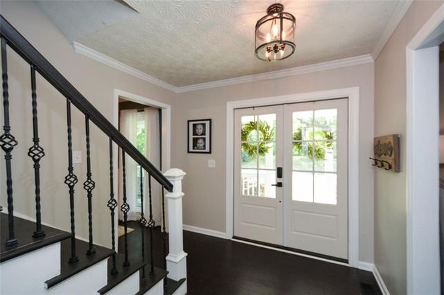 304 Cacique Court, Woodstock, GA 30188