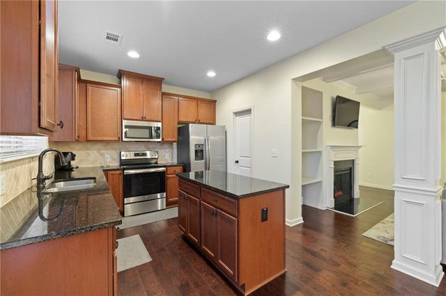 5715 Radford Loop, Fairburn, GA 30213