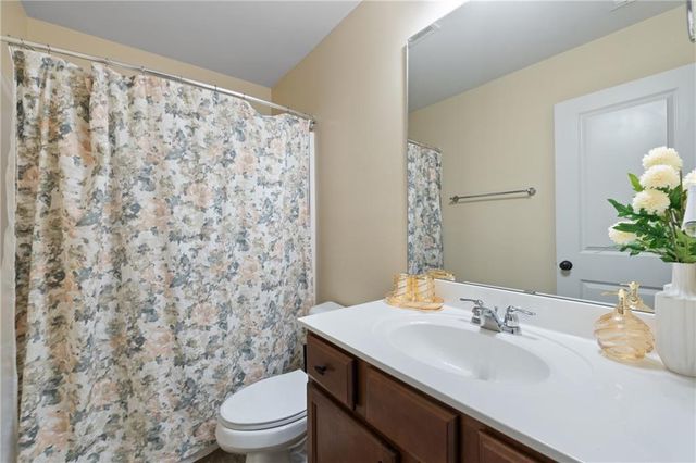 5715 Radford Loop, Fairburn, GA 30213