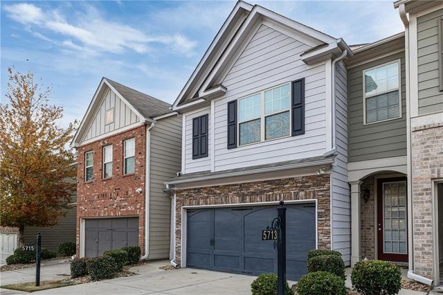 5715 Radford Loop, Fairburn, GA 30213