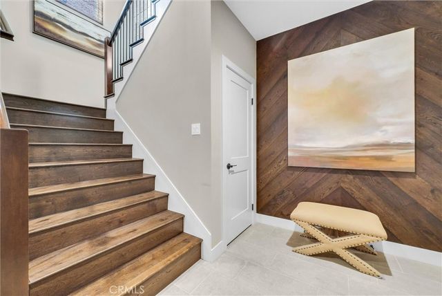 1164 Portola Oaks Dr, Lake Forest, CA 92610