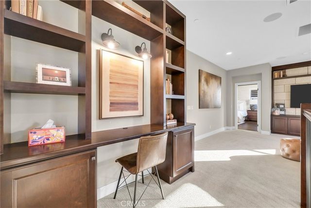 1164 Portola Oaks Dr, Lake Forest, CA 92610