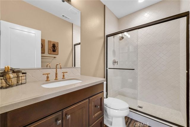 1164 Portola Oaks Dr, Lake Forest, CA 92610