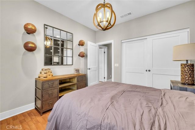1164 Portola Oaks Dr, Lake Forest, CA 92610