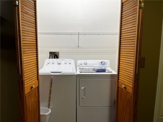 41 Sherrill Street, Geneva City, NY 14456