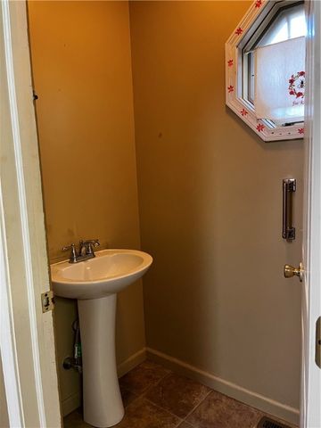 41 Sherrill Street, Geneva City, NY 14456