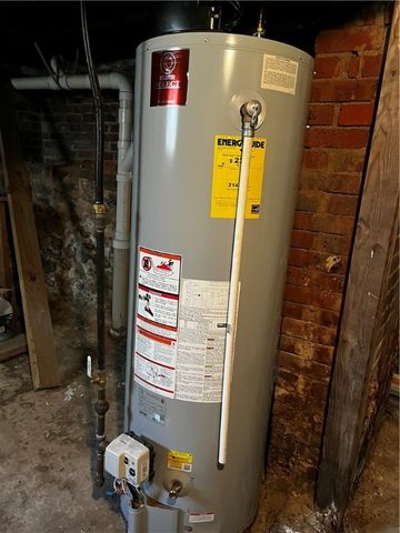 41 Sherrill Street, Geneva City, NY 14456