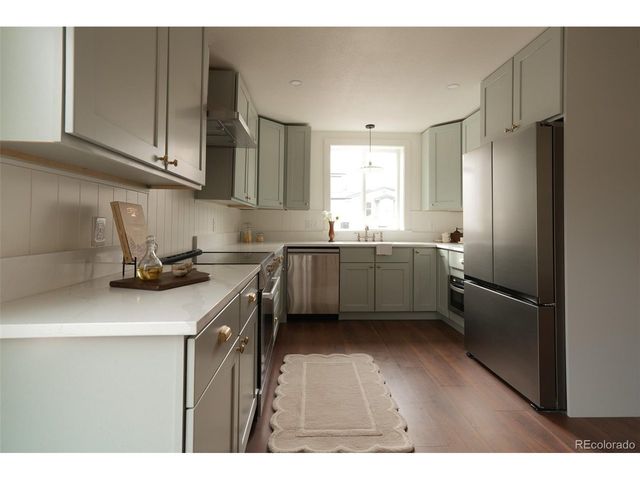 4198 S Washington St, Englewood, CO 80113