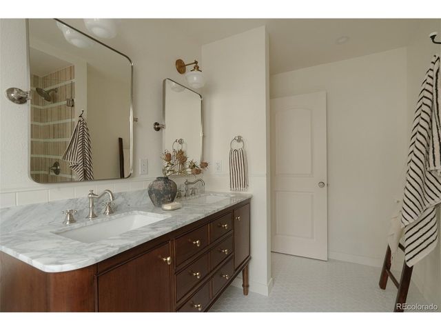 4198 S Washington St, Englewood, CO 80113