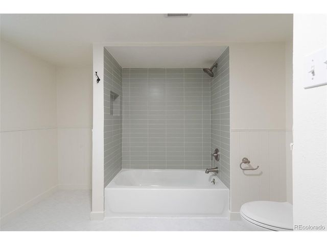 4198 S Washington St, Englewood, CO 80113