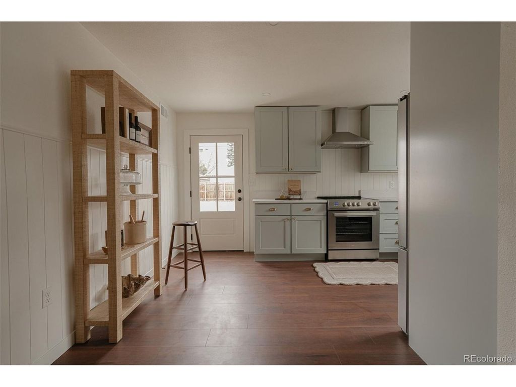 4198 S Washington St, Englewood, CO 80113