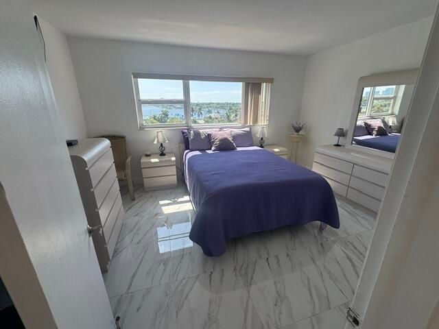 300 Oregon Street 502, Hollywood, FL 33019