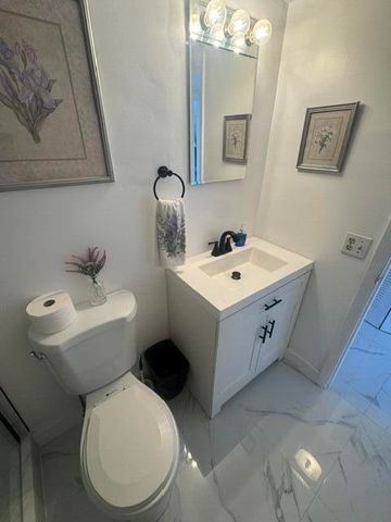 300 Oregon Street 502, Hollywood, FL 33019
