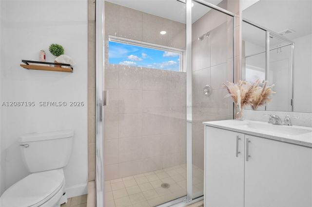 5075 SW 37th St, Pembroke Park, FL 33023