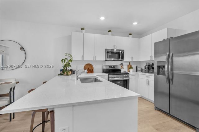 5075 SW 37th St, Pembroke Park, FL 33023