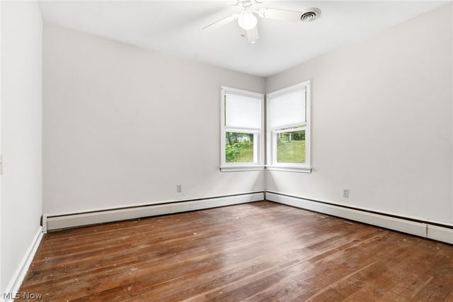 543 Winesap Avenue SW, North Canton, OH 44709