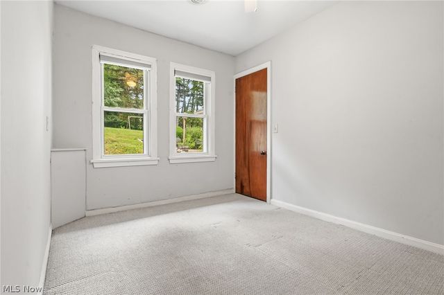 543 Winesap Avenue SW, North Canton, OH 44709