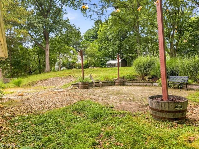 543 Winesap Avenue SW, North Canton, OH 44709