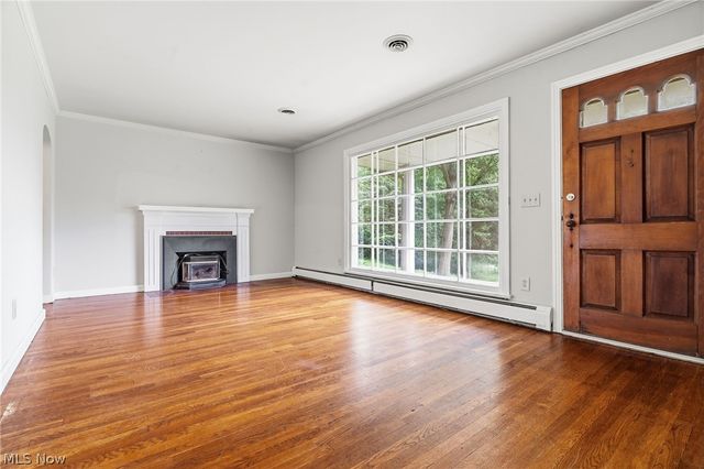 543 Winesap Avenue SW, North Canton, OH 44709