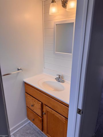 8653 Sterling Street, Center Line, MI 48015