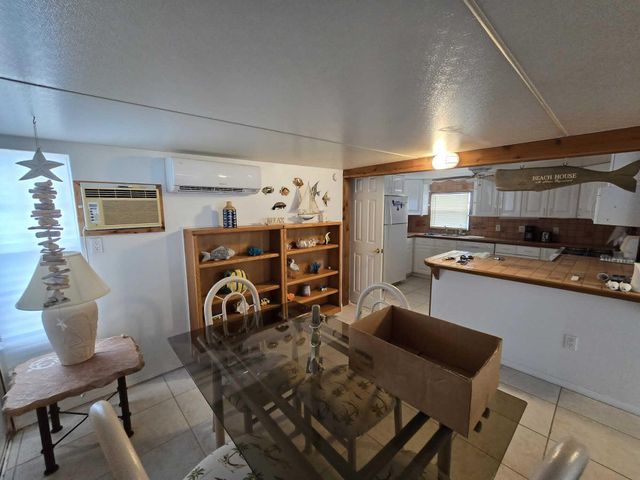 86 Avenue B, Key Largo, FL 33037