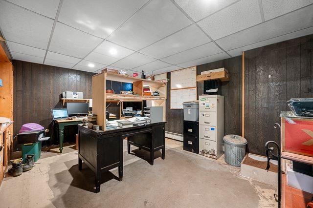 231 Chamberlain Hill Rd, Barre, MA 01005