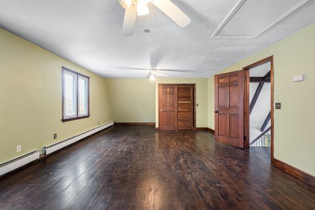 231 Chamberlain Hill Rd, Barre, MA 01005