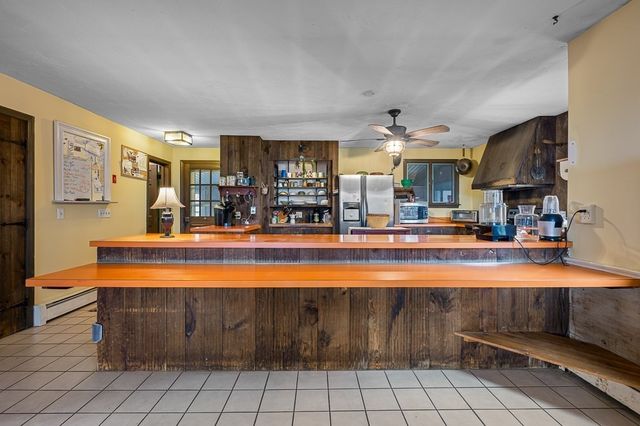 231 Chamberlain Hill Rd, Barre, MA 01005