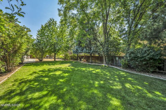 7305 Diamond Oaks Ct., Sparks, NV 89436