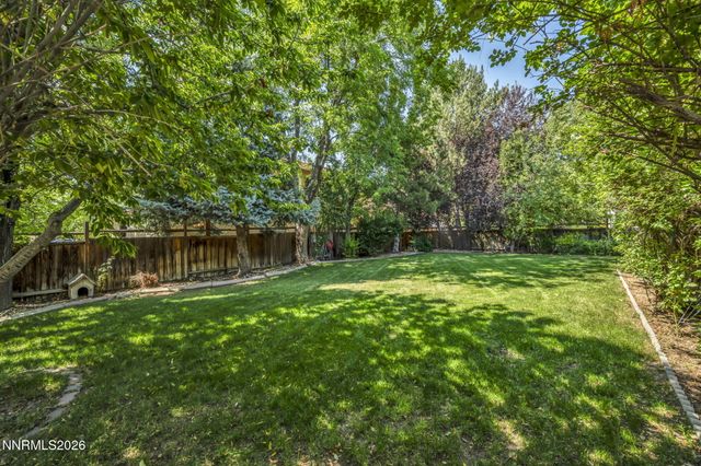 7305 Diamond Oaks Ct., Sparks, NV 89436