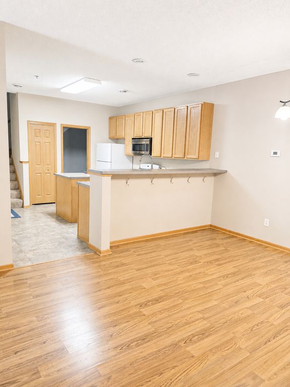 424 Frederick Circle 606, Hastings, MN 55033 — photo 3