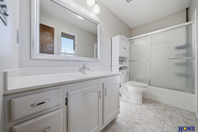 1406 Janice Court, Lincoln, NE 68506