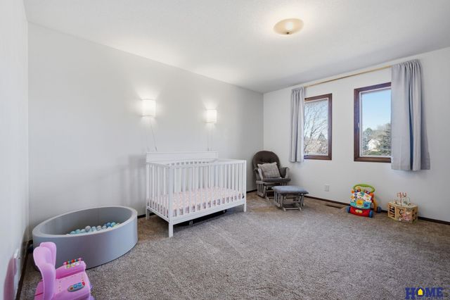 1406 Janice Court, Lincoln, NE 68506