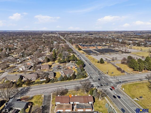 1406 Janice Court, Lincoln, NE 68506